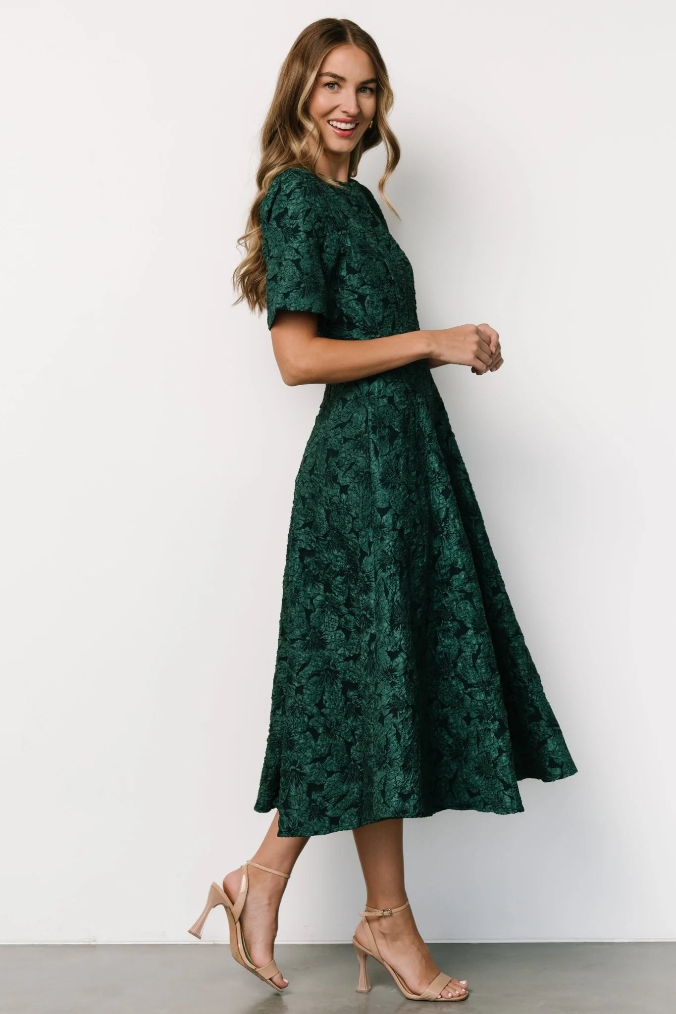 Kya Embossed Midi Dress | Emerald Green