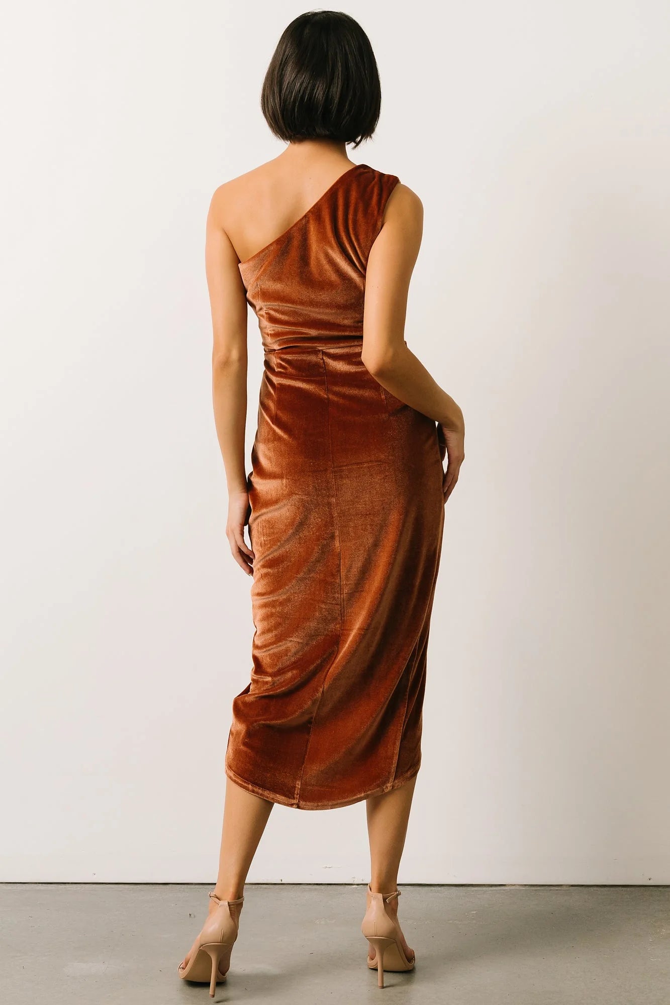Kourtney Velvet One Shoulder Midi Dress | Spice